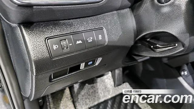 Hyundai Santafe — Фото автомобиля 15