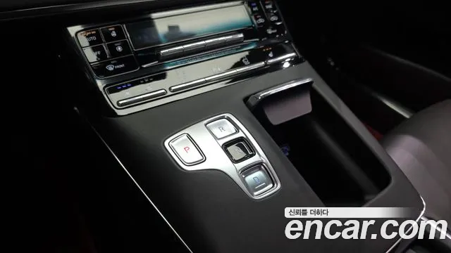 Hyundai Grandeur Новый Grandeur IG 3.0 LPi (Такси) — Фото автомобиля 9