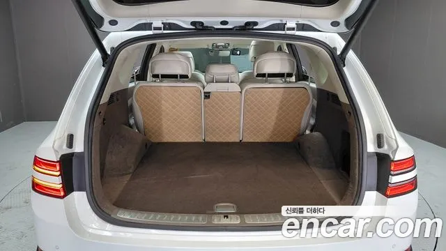 Genesis GV80 — Фото автомобиля 25