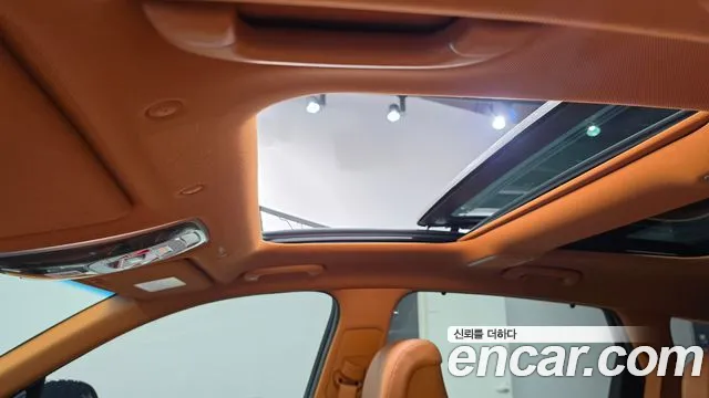 Genesis GV80 — Фото автомобиля 22