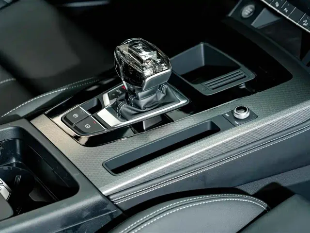 Audi Q5L — Фото автомобиля 19