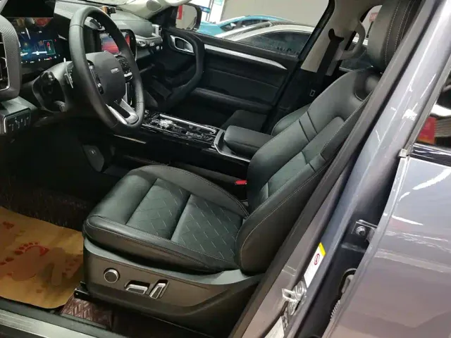 Haval Big Dog — Фото автомобиля 9