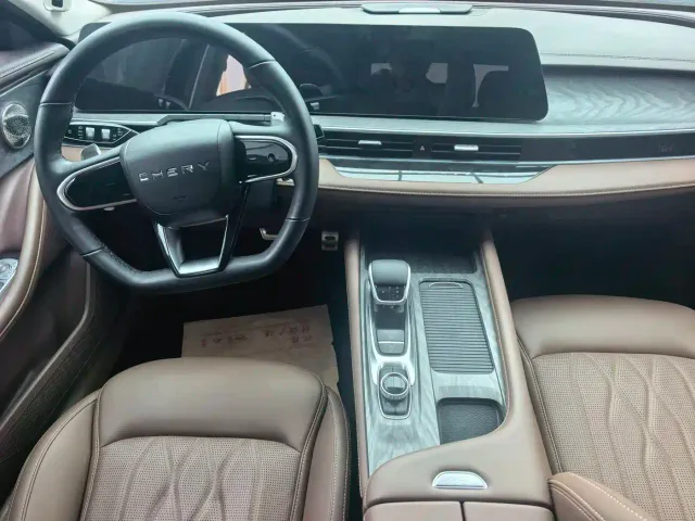 Chery Arrizo 8 — Фото автомобиля 5