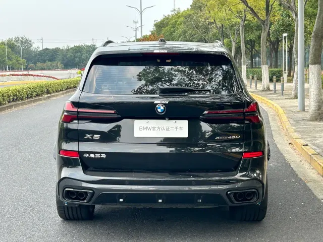 BMW X5 — Фото автомобиля 3