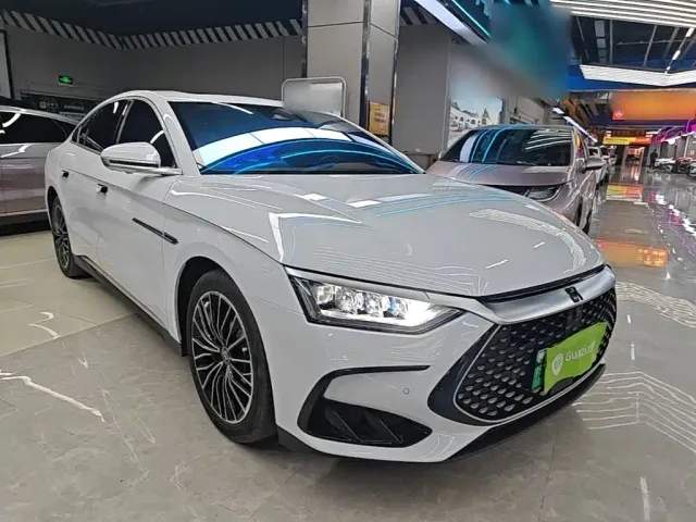 BYD Han — Фото автомобиля 3