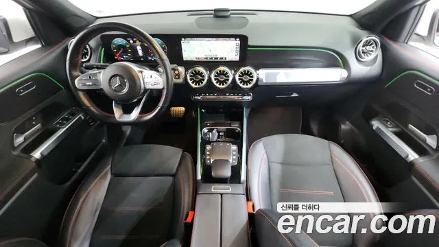 Mercedes-Benz GLB-Class — Фото автомобиля 7