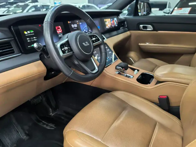 Li Auto ONE — Фото автомобиля 5