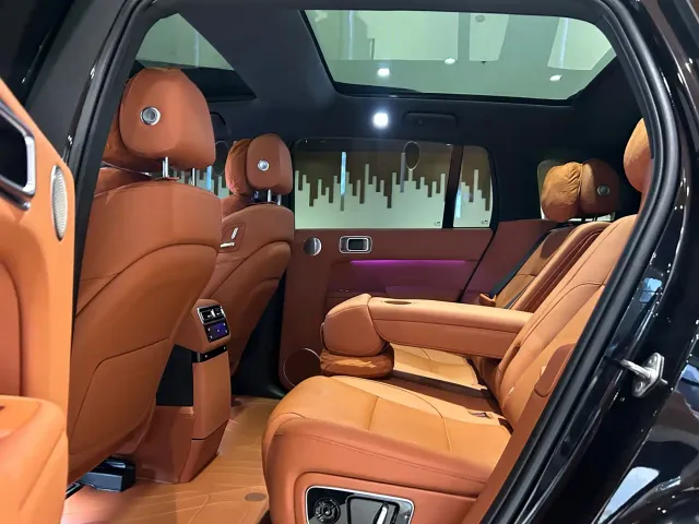 Li Auto L7 — Фото автомобиля 19