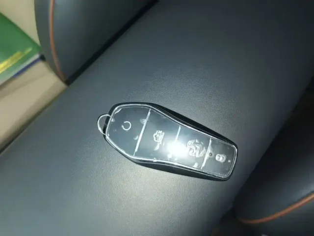 BYD Dolphin — Фото автомобиля 8