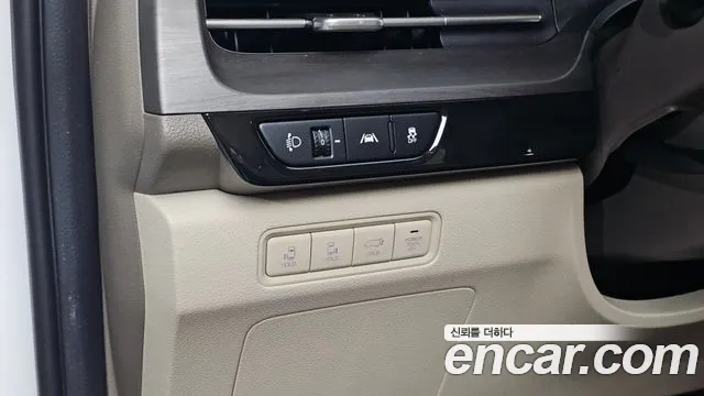Kia Carnival — Фото автомобиля 21