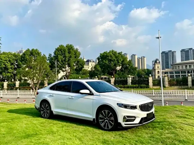 Geely Xingrui — Фото автомобиля 3