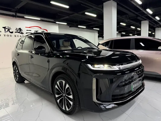 Huajing Baojun S — Фото автомобиля 3