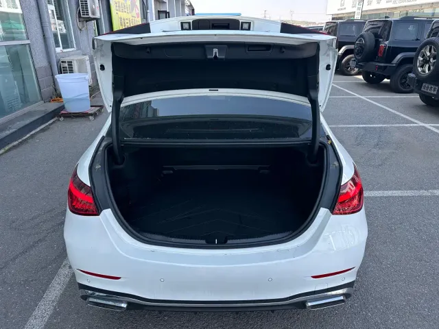 Mercedes-Benz C-Class — Фото автомобиля 15