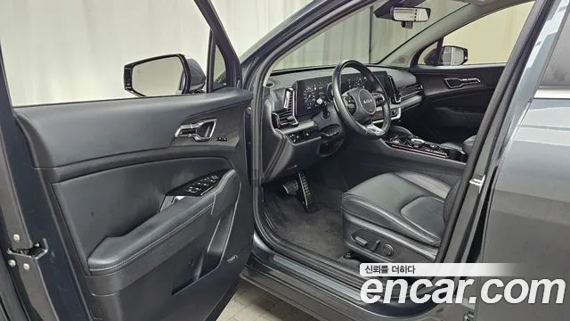 Kia Sportage Sportage 5-е поколение Бензин 1.6 турбо 2WD — Фото автомобиля 10