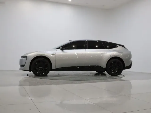 Audi E5 Sportback — Фото автомобиля 9