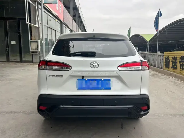 Toyota Frontlander — Фото автомобиля 5