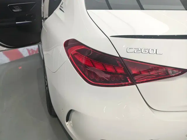 Mercedes-Benz C-Class — Фото автомобиля 12