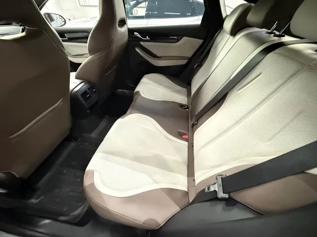 BYD Qin PLUS — Фото автомобиля 5