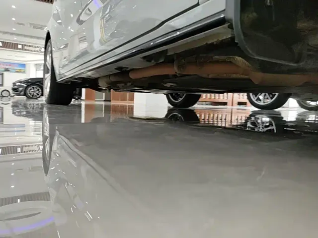 Toyota Sienna — Фото автомобиля 20