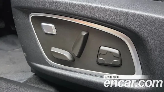 Renault-KoreaSamsung QM6 Новый QM6 2.0 GDe Première 2WD — Фото автомобиля 28
