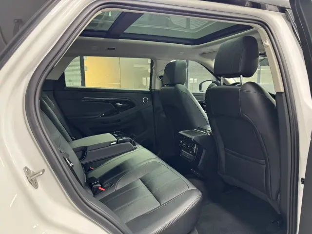 Land Rover Range Rover Evoque — Фото автомобиля 14