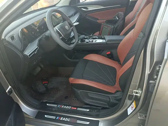 Changan Eado — Фото автомобиля 14