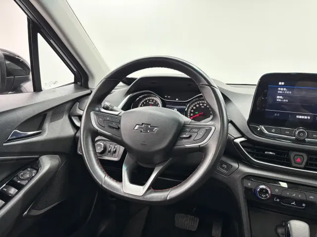 Chevrolet Orlando — Фото автомобиля 13