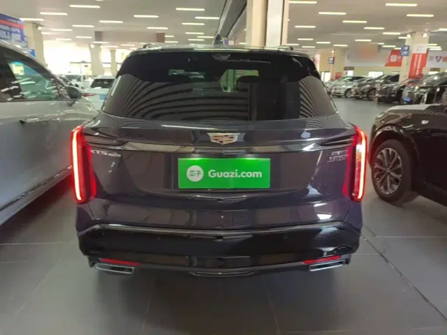 Cadillac XT5 — Фото автомобиля 5