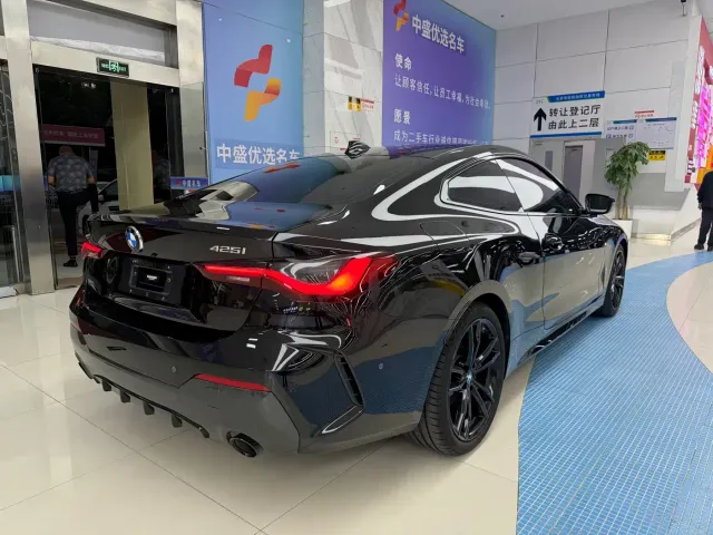 BMW BMW 4 Series 2022 Facelift 425i M Sport Shadow Edition — Фото автомобиля 17