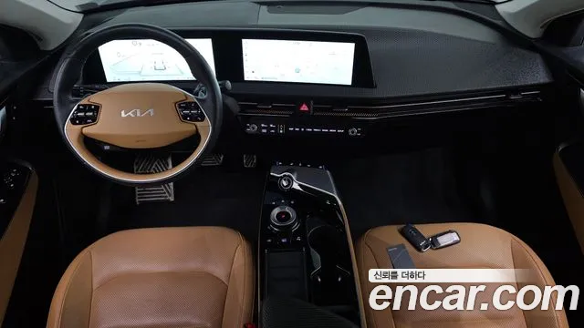 Kia EV6 — Фото автомобиля 10