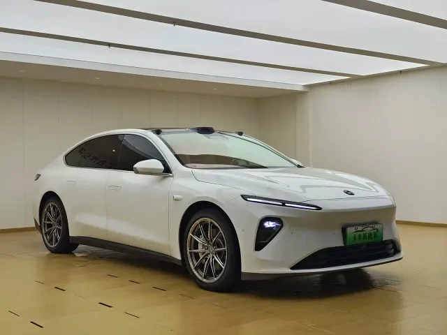 Nio ET7 — Фото автомобиля 4