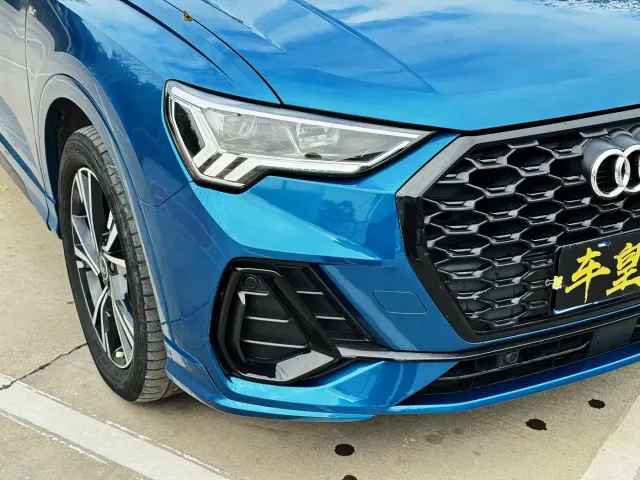 Audi Q3 Sportback — Фото автомобиля 3