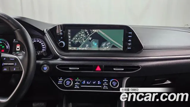 Hyundai Sonata — Фото автомобиля 3