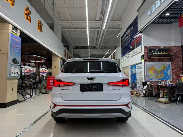 Jetta VS7 — Фото автомобиля 4