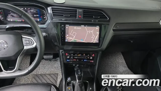 Volkswagen Tiguan Tiguan 2 поколение 2.0 TDI 4Motion Prestige — Фото автомобиля 11