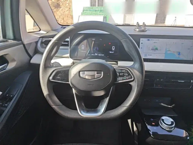 Geely Geometry E Firefly — Фото автомобиля 10