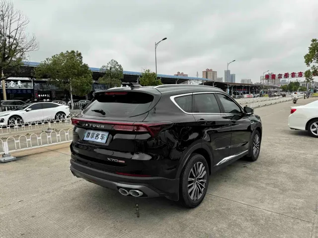 Jetour X70 Plus — Фото автомобиля 6
