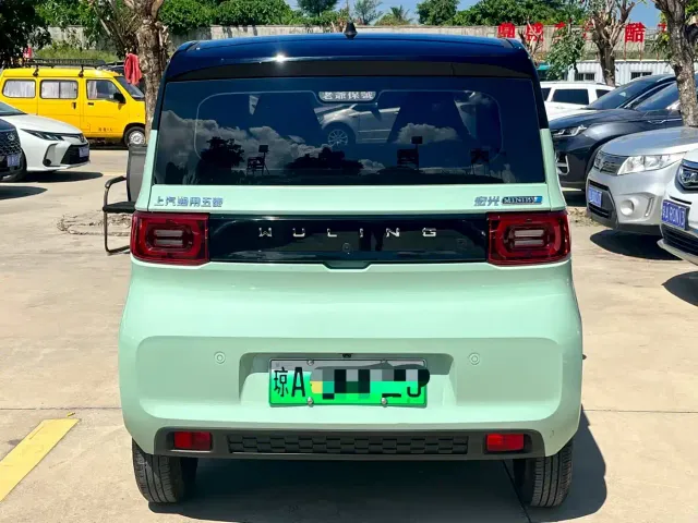 Wuling Hongguang Mini EV — Фото автомобиля 8
