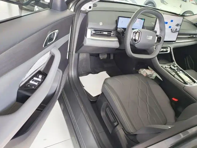 Geely Galaxy A7 — Фото автомобиля 15