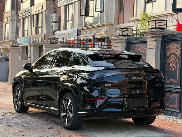 BYD Sealion 07 EV — Фото автомобиля 9