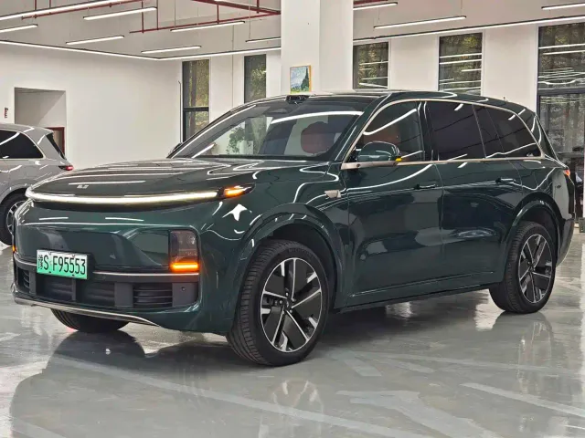 Фотография автомобиля — Li Auto L9
