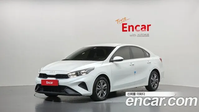 Фотография автомобиля — Kia K3 Generation 2
