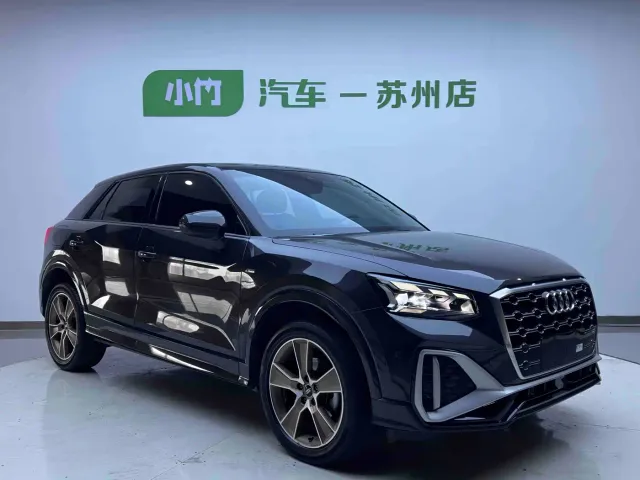 Audi Q2L — Фото автомобиля 3