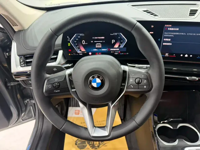 BMW X1 — Фото автомобиля 16