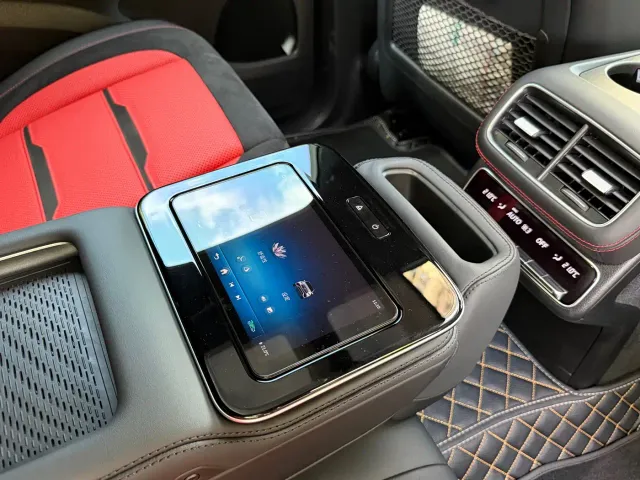 Mercedes-Benz GLE-Class AMG — Фото автомобиля 15