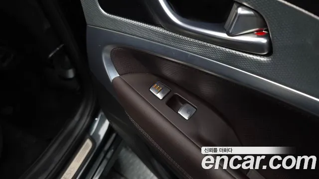 Genesis G70 New — Фото автомобиля 19