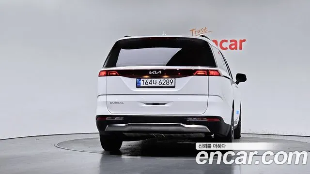 Kia Canival Carnival 4 поколение Дизель 9 мест Noblesse — Фото автомобиля 4