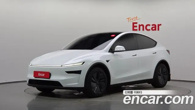 Фотография автомобиля — Tesla Model Y