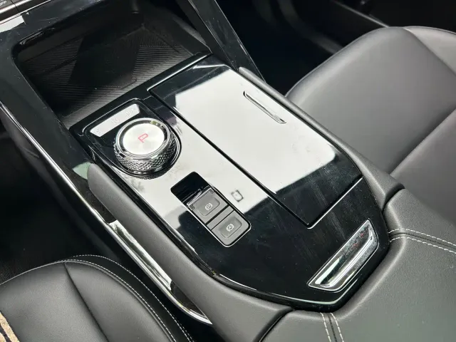 Haval H6 — Фото автомобиля 11