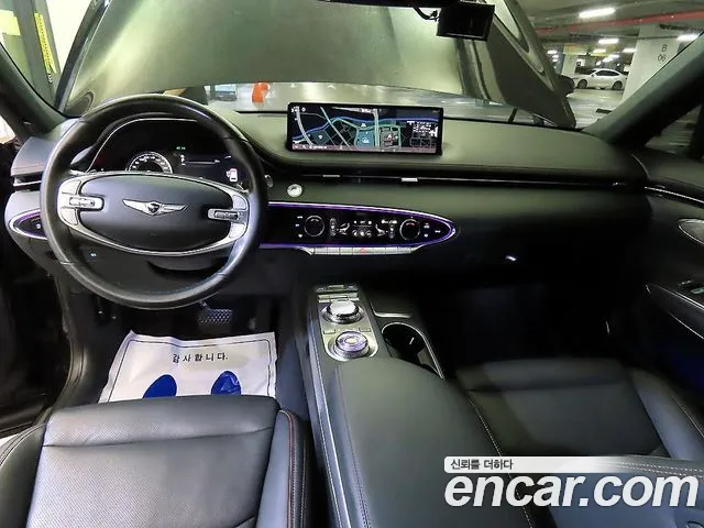 Genesis GV70 — Фото автомобиля 10